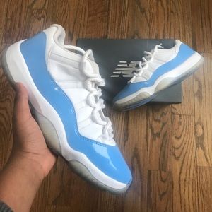 Jordan 11 UNC